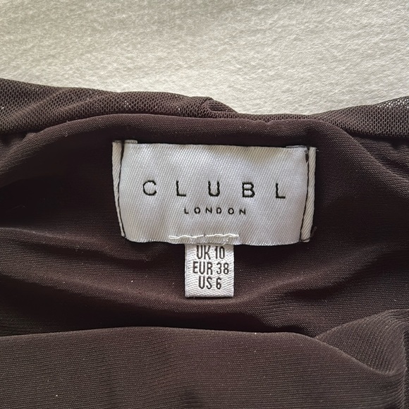 Club L London | ruched bandeau top, off shoulder | black - Picture 5 of 10